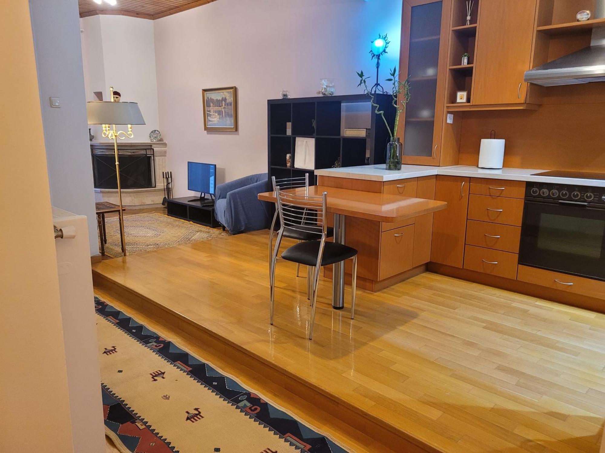 City Center Apartment Арта Екстериор снимка
